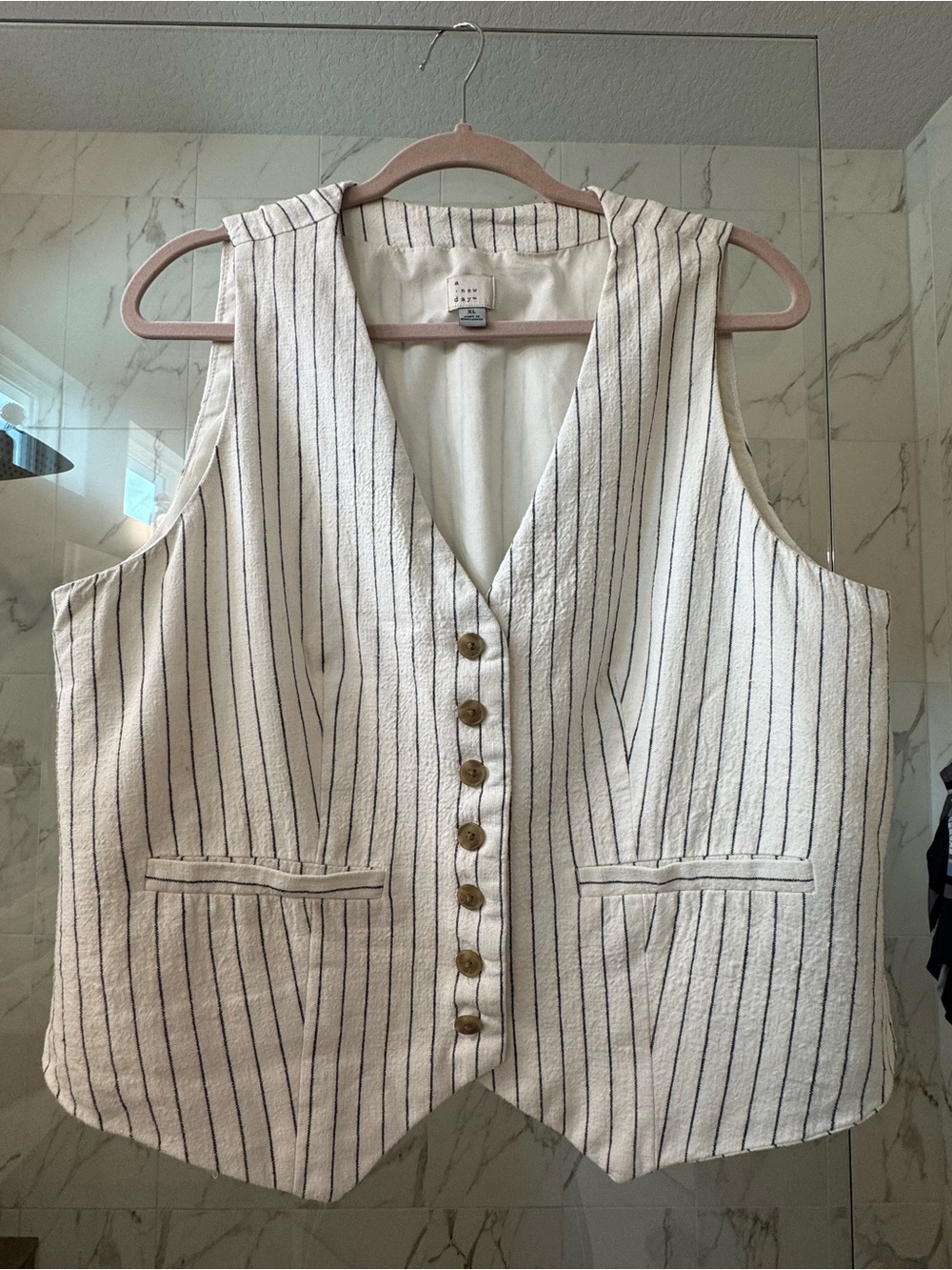 Women’s Linen Vest